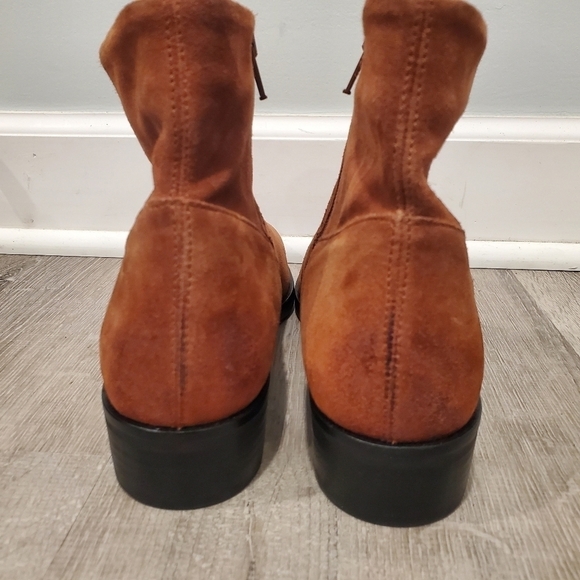 NEW Clarks Pure Rosa Bootie Brown Suede